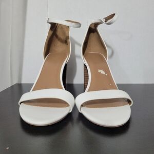 Charlotte Russe Women's Size 10 Monica White Blocked Heels